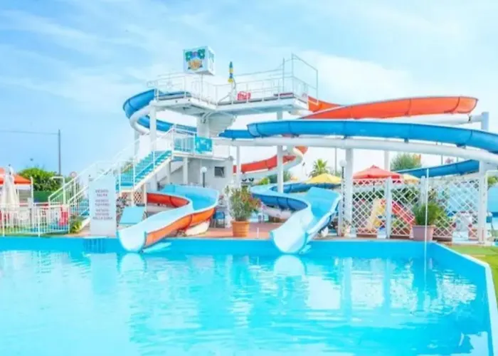 Fiorina - Colazione Fino A Mezzogiorno 住宿加早餐酒店 里乔内