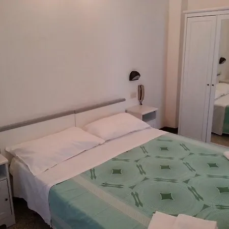 Couette-café Fiorina - Colazione Fino A Mezzogiorno - Village Gratuito - Aquafan 25e - Oltremare 22e 3*