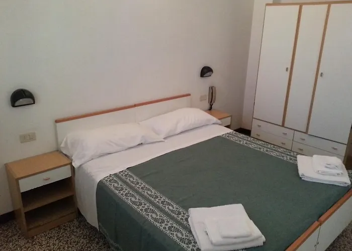 Fiorina - Colazione Fino A Mezzogiorno 3*